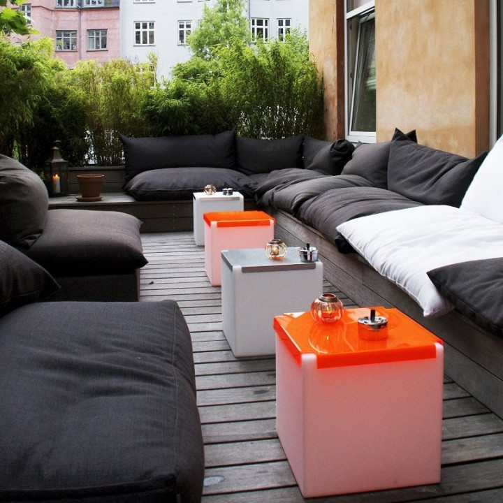 Table basse lumineuse - KUBO - INOX ou PLEXI - SLIDE