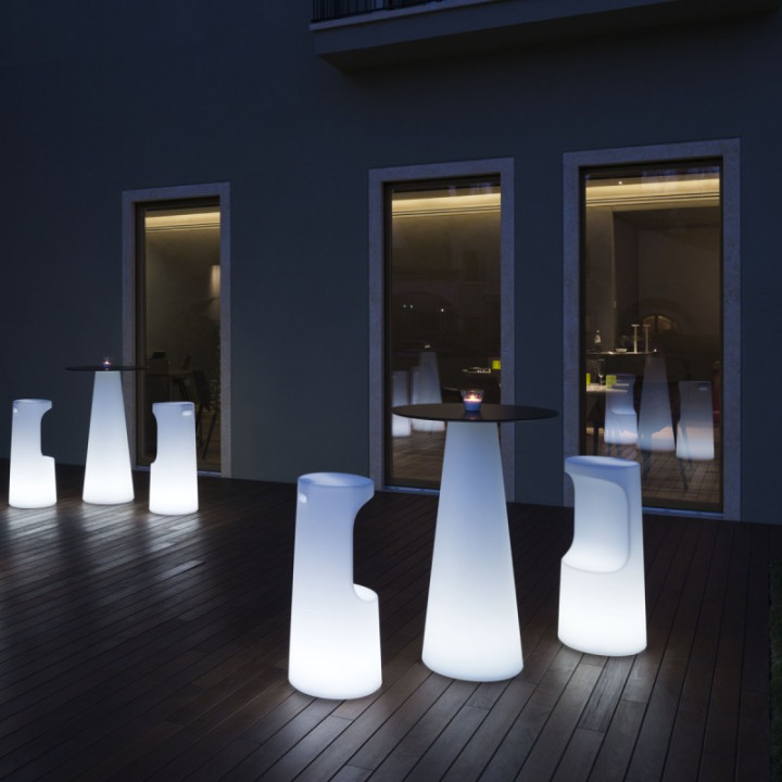 Mange debout lumineux - FURA - PLUST