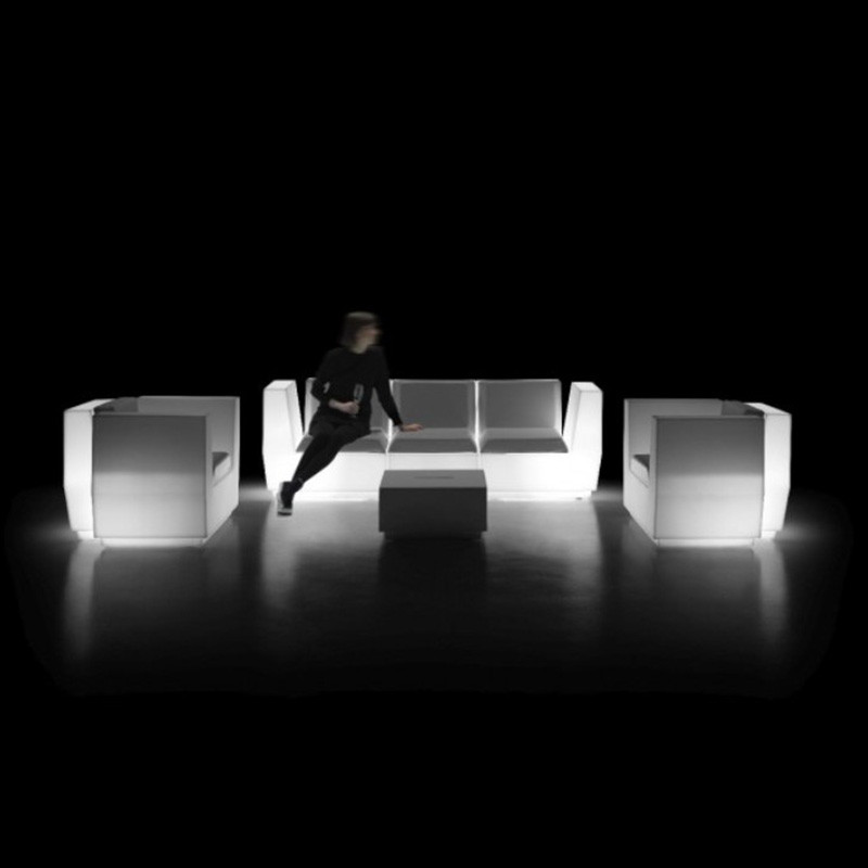 Salon de jardin lumineux - BIG CUT - Plust