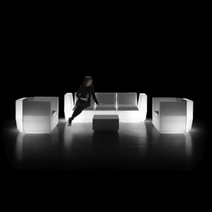 Salon de jardin lumineux - BIG CUT - Plust