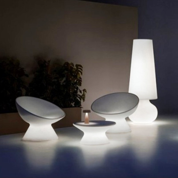 Salon de jardin lumineux avec coussin - FADE - Plust